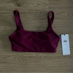 Alo Yoga Run in Back Bra in Wild Berry size S- NWT